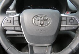 2022 Toyota Sienna - Image 22
