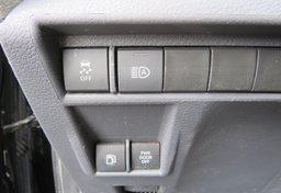 2022 Toyota Sienna - Image 19