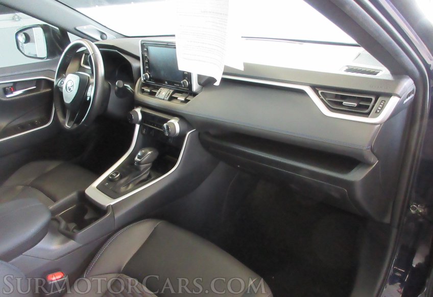 2021 Toyota RAV4 - Image 22