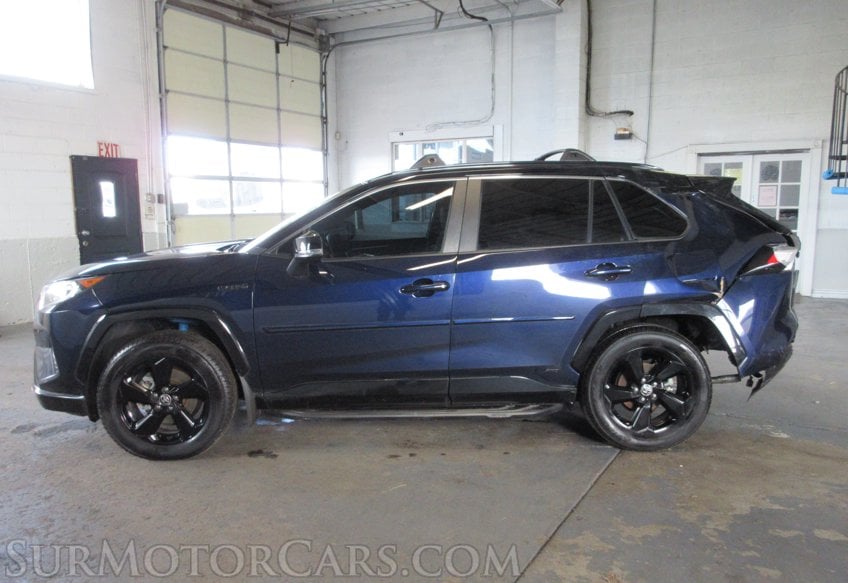 2021 Toyota RAV4 - Image 8