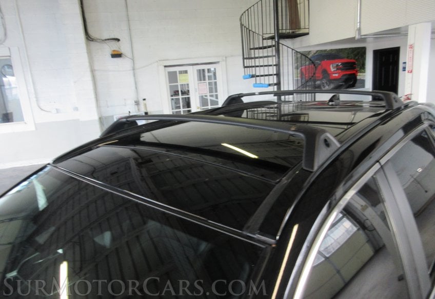 2021 Toyota RAV4 - Image 17