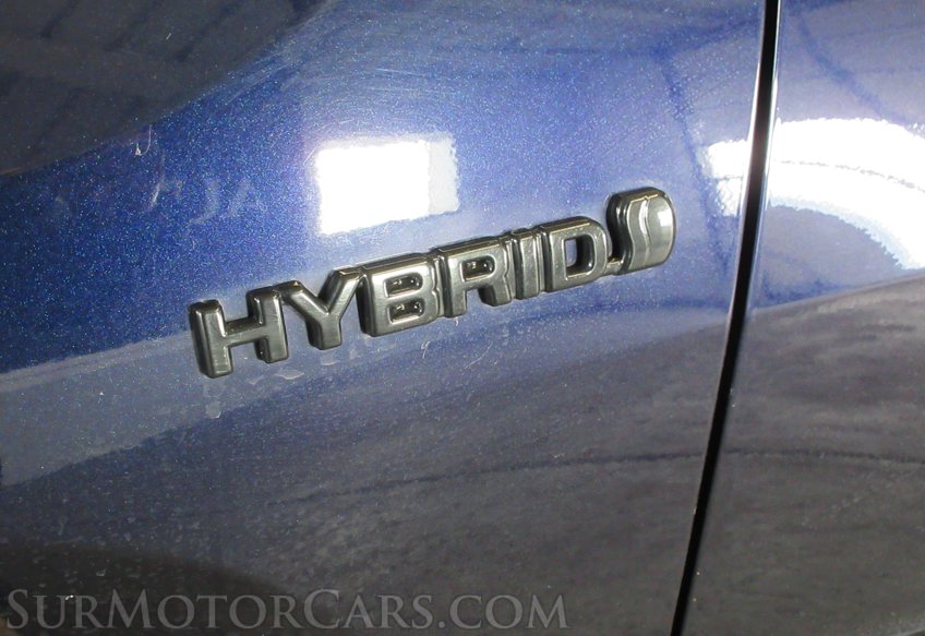 2021 Toyota RAV4 - Image 18