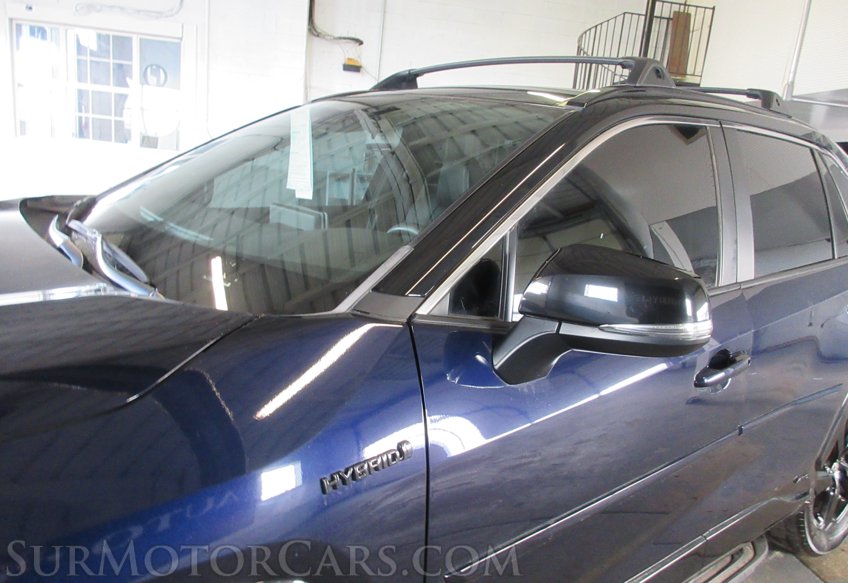 2021 Toyota RAV4 - Image 10