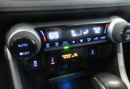 2021 Toyota RAV4 - Image 36