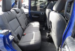 2019 Jeep Wrangler Unlimited - Image 31