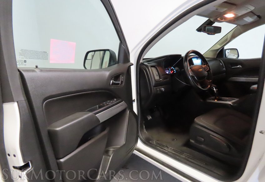 2022 Chevrolet Colorado - Image 19