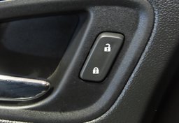 2022 Chevrolet Colorado - Image 46