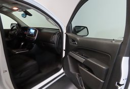 2022 Chevrolet Colorado - Image 20