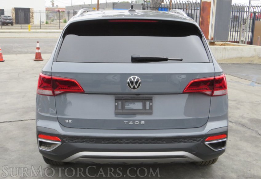 2022 Volkswagen Taos - Image 11