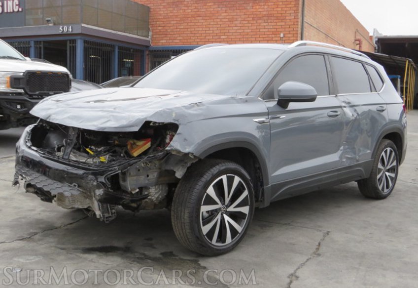 2022 Volkswagen Taos - Image 4