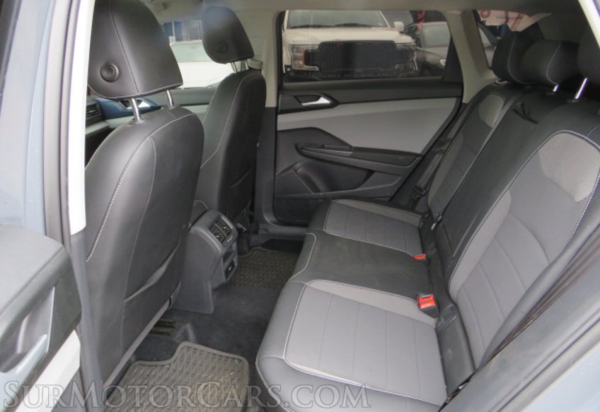 2022 Volkswagen Taos - Image 28