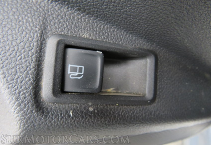 2022 Volkswagen Taos - Image 38