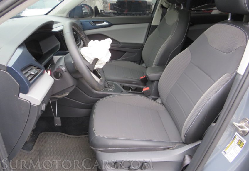 2022 Volkswagen Taos - Image 26