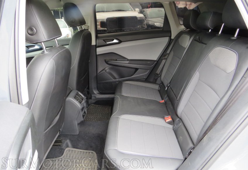 2022 Volkswagen Taos - Image 29