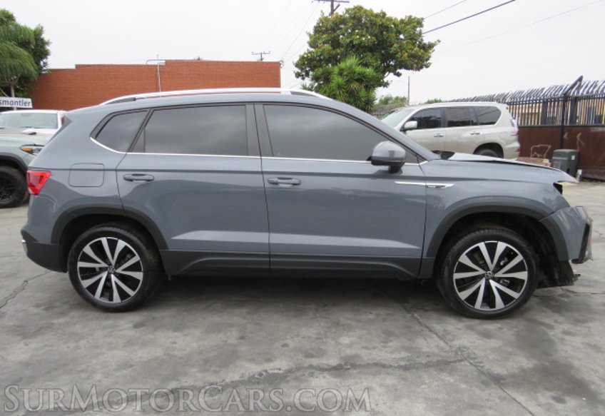 2022 Volkswagen Taos - Image 9
