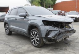 2022 Volkswagen Taos - Image 3