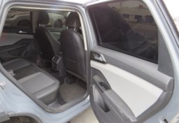 2022 Volkswagen Taos - Image 25