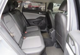 2022 Volkswagen Taos - Image 30