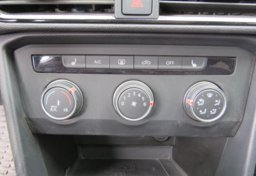 2022 Volkswagen Taos - Image 37