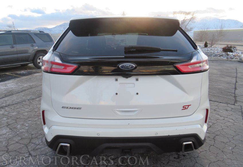 2020 Ford Edge ST - Image 12