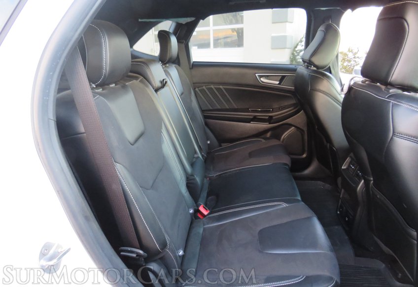 2020 Ford Edge ST - Image 31