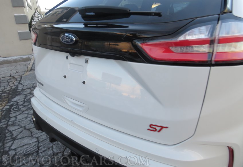 2020 Ford Edge ST - Image 18