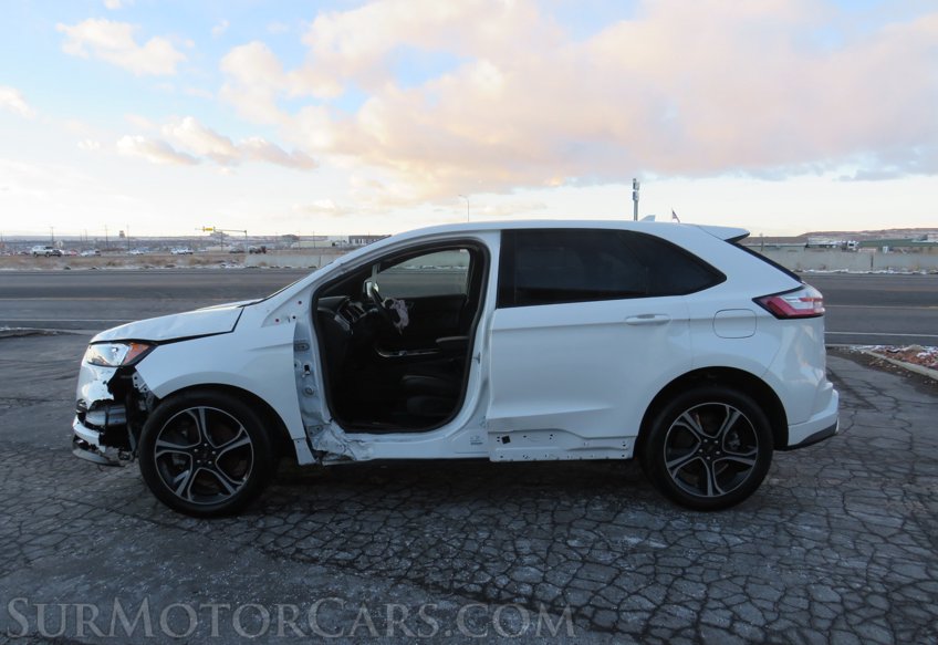 2020 Ford Edge ST - Image 10