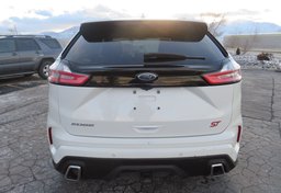 2020 Ford Edge ST - Image 12