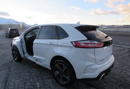 2020 Ford Edge ST - Image 6