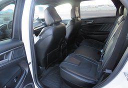 2020 Ford Edge ST - Image 33