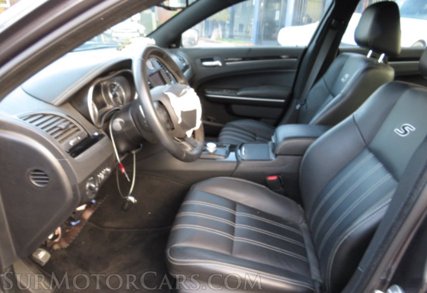 2021 Chrysler 300 - Image 26