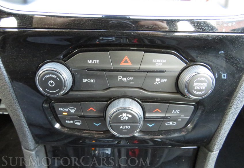 2021 Chrysler 300 - Image 46