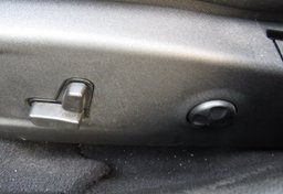 2021 Chrysler 300 - Image 39