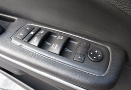 2021 Chrysler 300 - Image 42