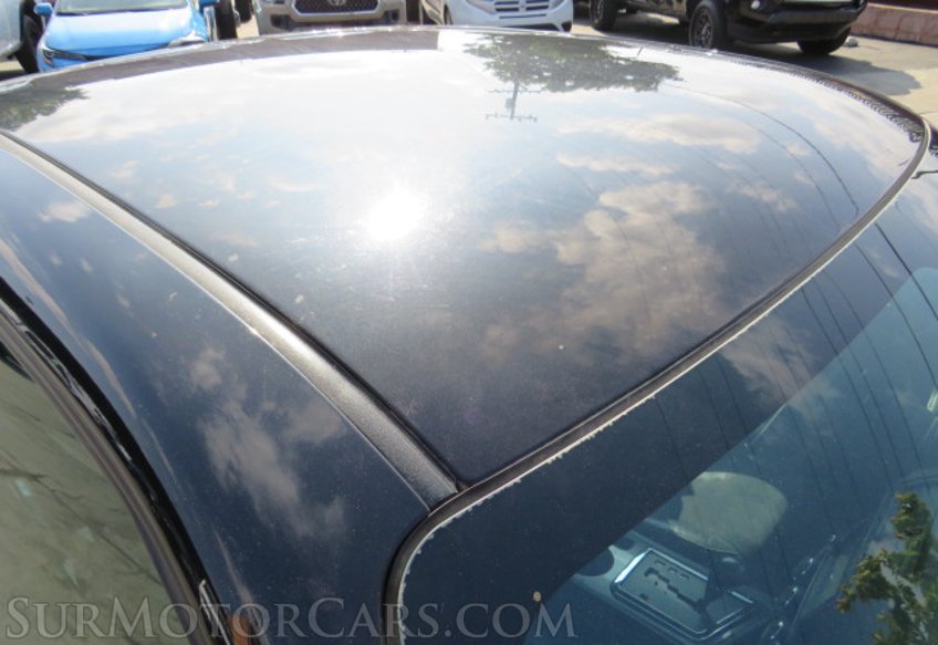 2010 Dodge Challenger - Image 15