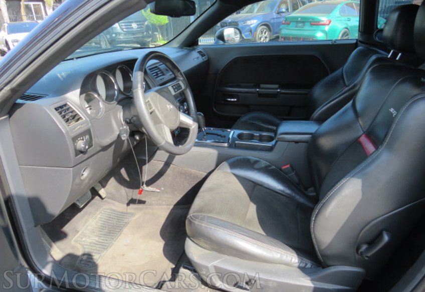 2010 Dodge Challenger - Image 20