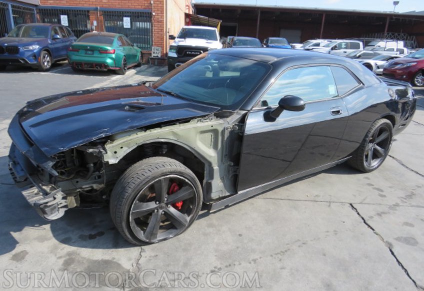 2010 Dodge Challenger - Image 2