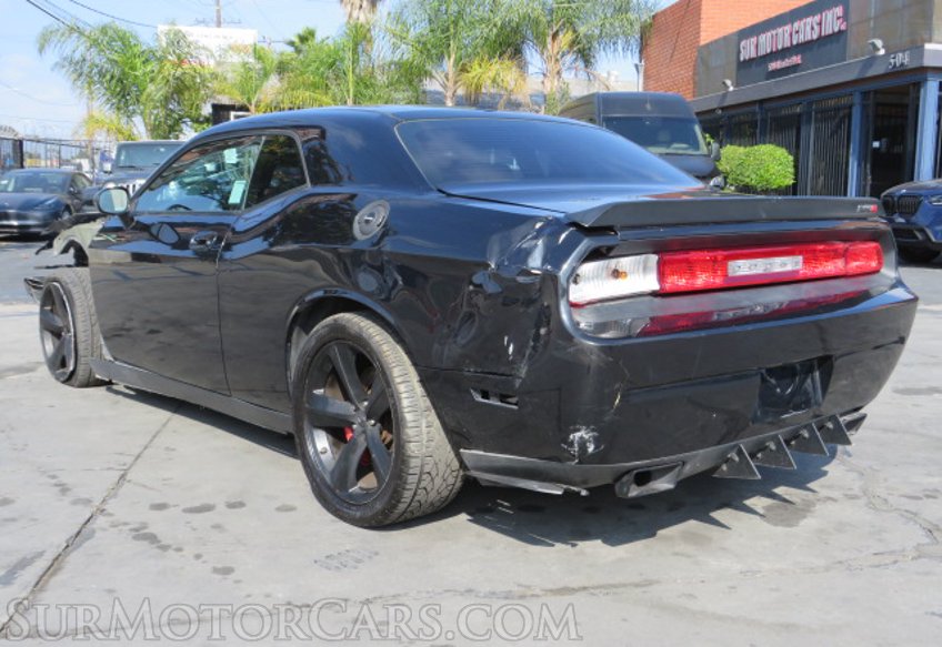 2010 Dodge Challenger - Image 9