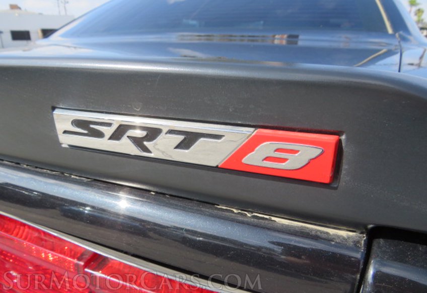 2010 Dodge Challenger - Image 13