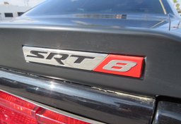 2010 Dodge Challenger - Image 13