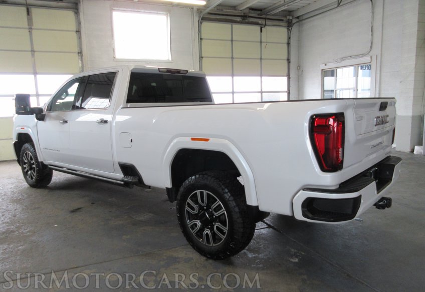 2023 GMC Sierra 3500HD - Image 8