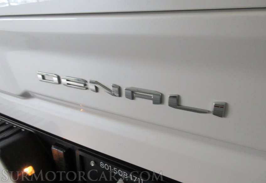 2023 GMC Sierra 3500HD - Image 32