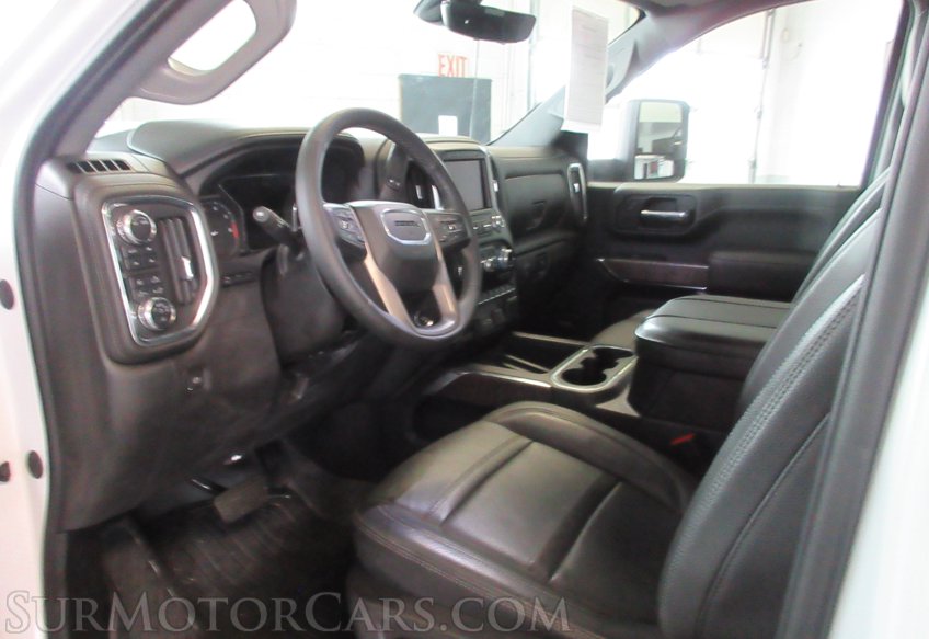 2023 GMC Sierra 3500HD - Image 43