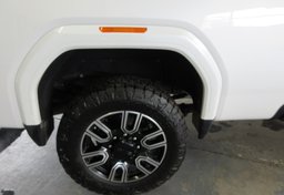 2023 GMC Sierra 3500HD - Image 28