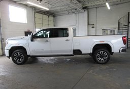 2023 GMC Sierra 3500HD - Image 9