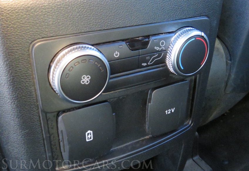 2020 Ford Explorer - Image 64