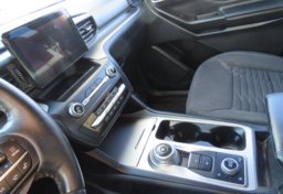 2020 Ford Explorer - Image 39