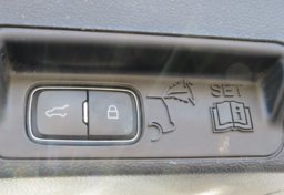 2020 Ford Explorer - Image 65