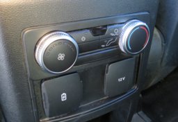 2020 Ford Explorer - Image 64