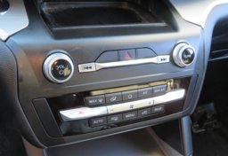 2020 Ford Explorer - Image 43